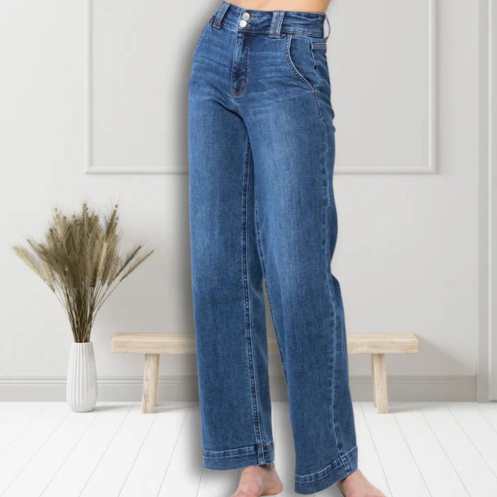Classic High-Waist Wide-Leg Women's Jeans - Blue